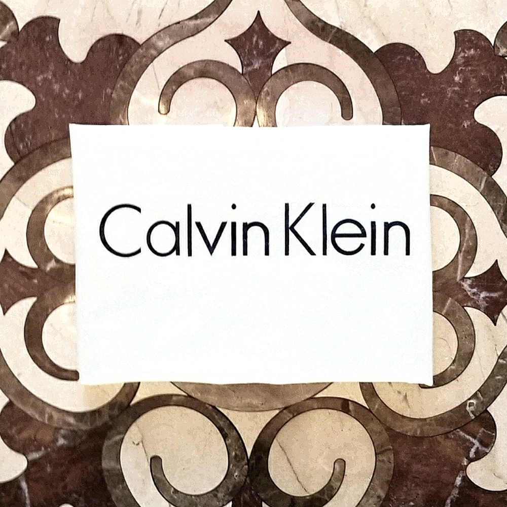 Calvin Klein Extra Large Cotton Dust Bag Cover